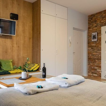 Szczecin Old Town Apartments - Riverside Lux Studio Экстерьер фото
